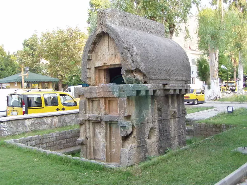 费特希耶利西亚石棺 费特希耶利西亚石棺