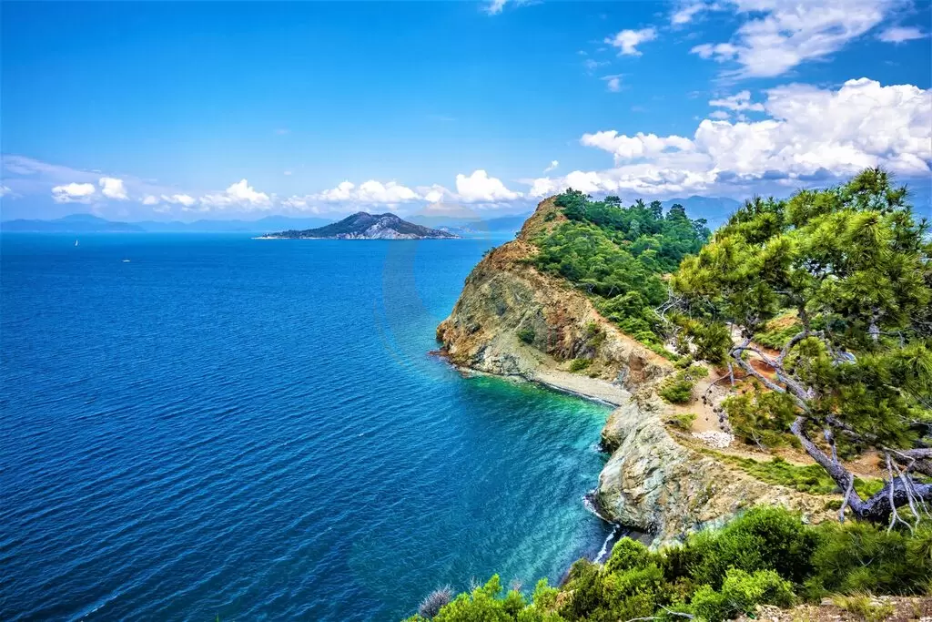 Küçük Samanlık Island(小萨曼里克岛) Küçük Samanlık Island(小萨曼里克岛)